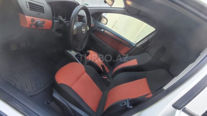 Opel Astra 2005, 220,000 km - 1.4 l - Bakı