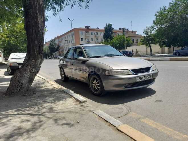 Opel Vectra 1999, 243,494 km - 1.8 l - Sumqayıt