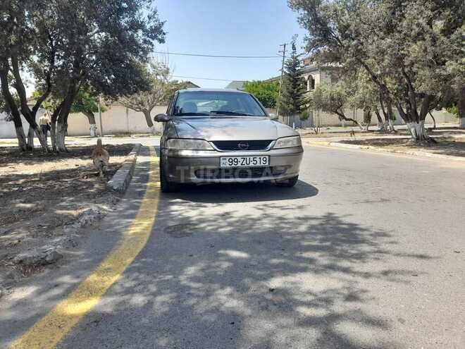 Opel Vectra 1999, 243,494 km - 1.8 l - Sumqayıt