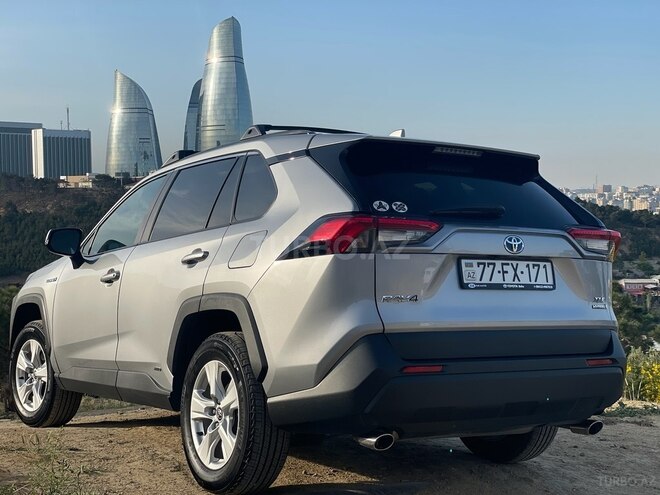 Toyota RAV4 2021, 5,500 km - 2.5 l - Bakı