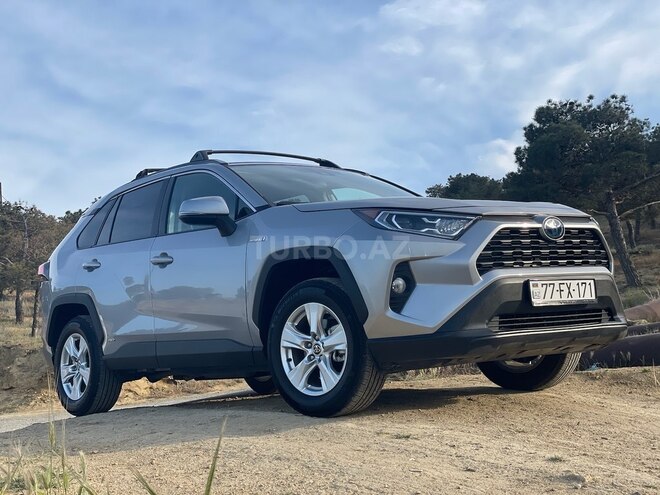 Toyota RAV4 2021, 5,500 km - 2.5 l - Bakı