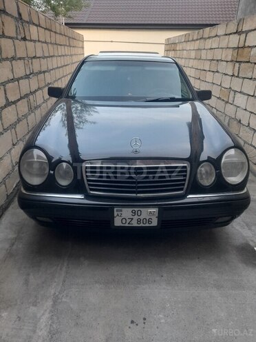 Mercedes E 320 1998, 219,454 km - 3.2 л - Zaqatala