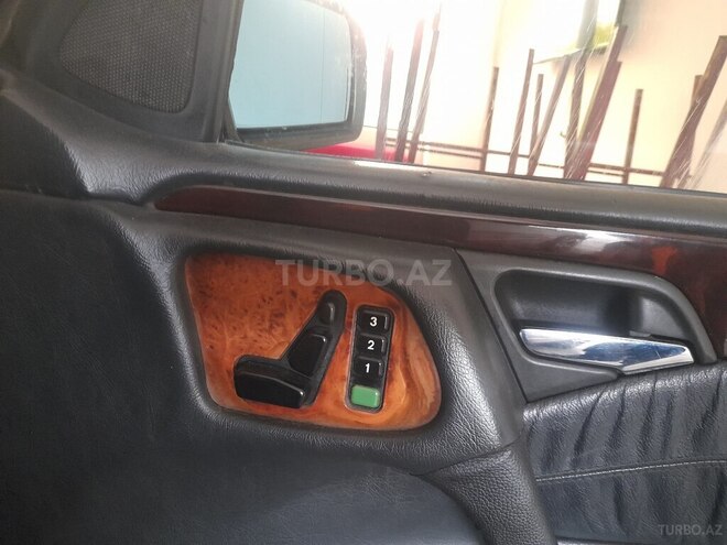 Mercedes E 320 1998, 219,454 km - 3.2 л - Zaqatala