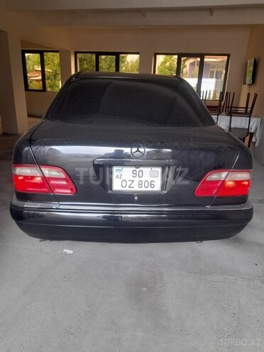 Mercedes E 320 1998, 219,454 km - 3.2 л - Zaqatala