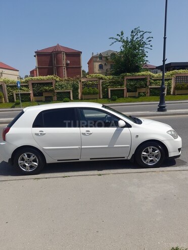 Toyota Corolla 2005, 360,000 km - 1.4 l - Bakı