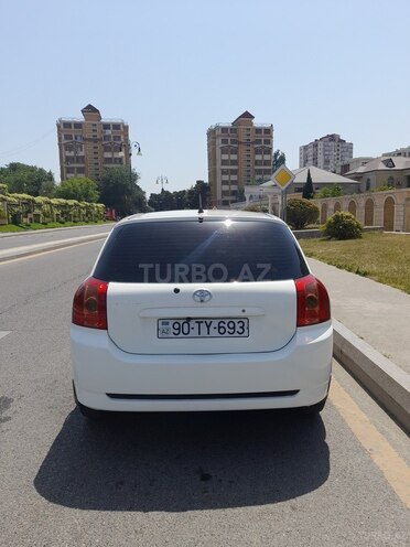 Toyota Corolla 2005, 360,000 km - 1.4 l - Bakı