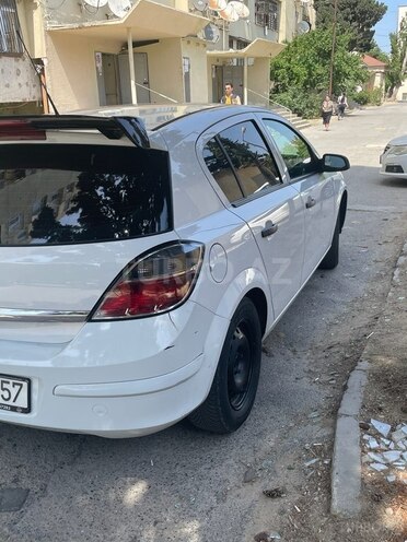 Opel Astra 2010, 190,000 km - 1.4 l - Bakı