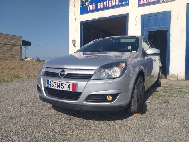 Opel Astra 2005, 131,185 km - 1.4 l - Yevlax