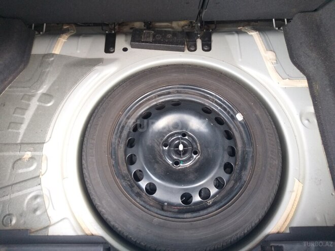 Opel Astra 2005, 131,185 km - 1.4 l - Yevlax