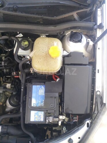 Opel Astra 2005, 131,185 km - 1.4 l - Yevlax