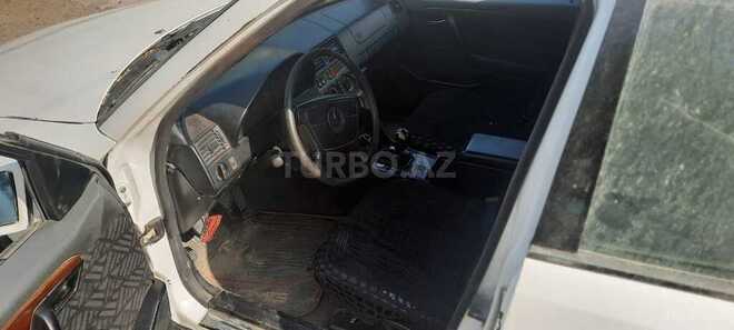 Mercedes C 200 1994, 236,000 km - 2.0 l - Sumqayıt