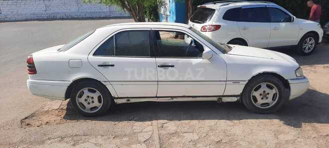 Mercedes C 200 1994, 236,000 km - 2.0 l - Sumqayıt