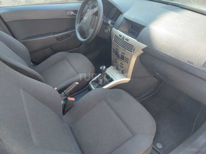 Opel Astra 2008, 208,000 km - 1.4 л - Bakı