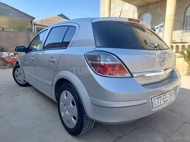 Opel Astra 2008, 208,000 km - 1.4 л - Bakı