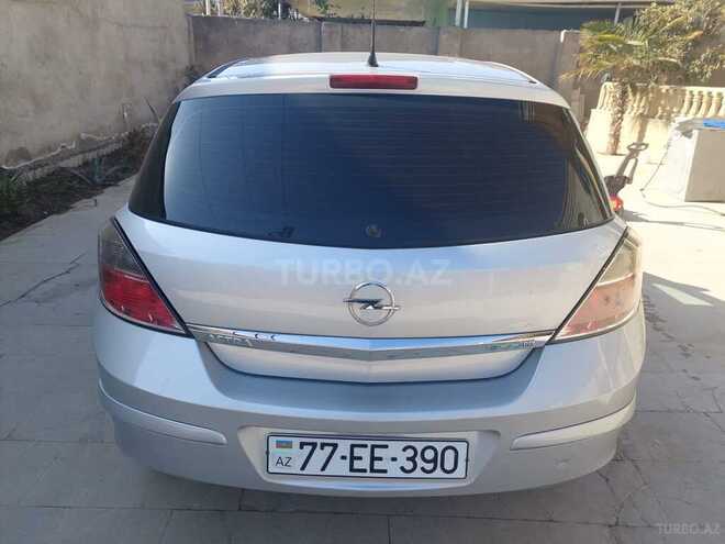 Opel Astra 2008, 208,000 km - 1.4 л - Bakı