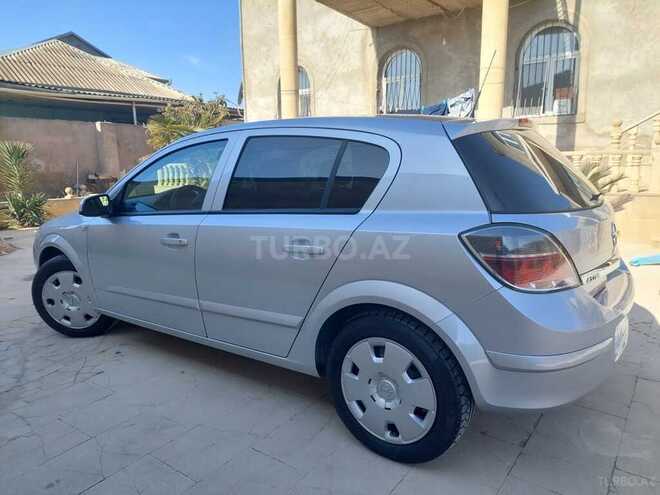 Opel Astra 2008, 208,000 km - 1.4 л - Bakı