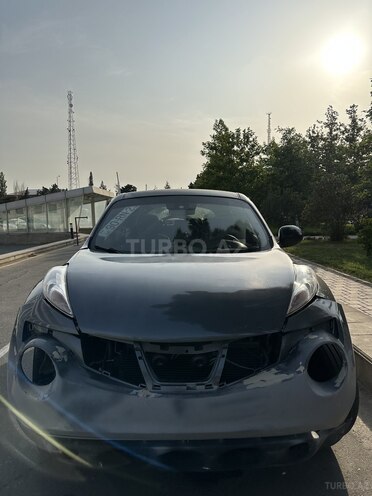 Nissan Juke 2013, 151,000 km - 1.6 л - Bakı