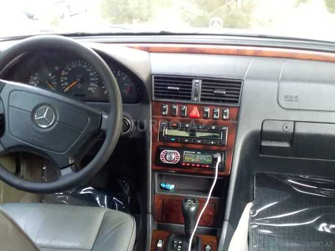 Mercedes C 200 1999, 115,000 km - 2.0 l - Bakı