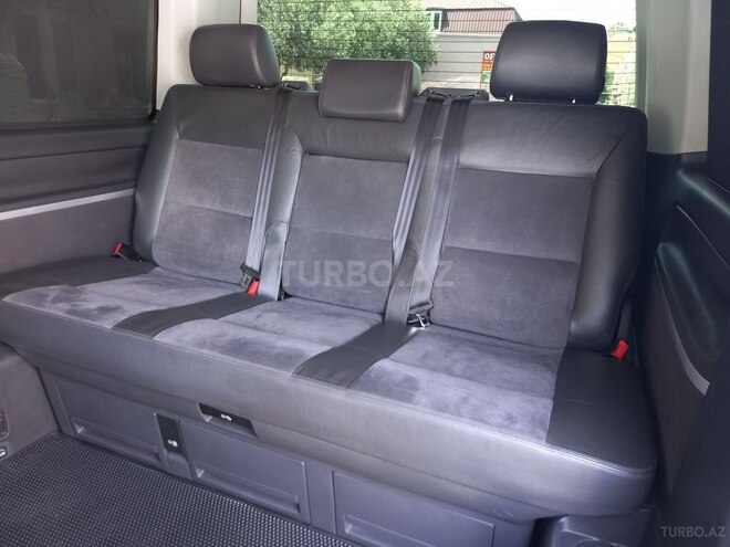 Volkswagen Multivan 2011, 179,000 km - 2.0 l - Bakı
