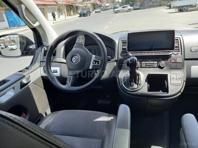 Volkswagen Multivan 2011, 179,000 km - 2.0 l - Bakı