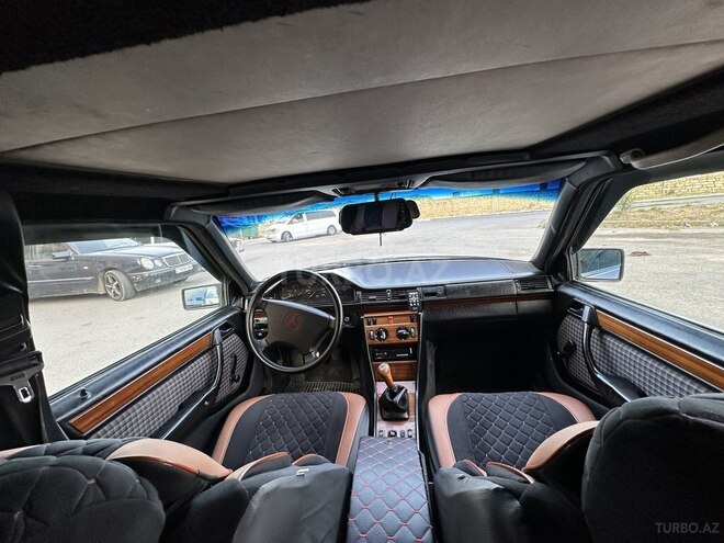 Mercedes E 220 1993, 350,000 km - 2.2 l - Bakı