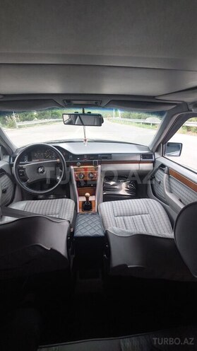 Mercedes E 200 1991, 350,000 km - 2.0 л - Oğuz