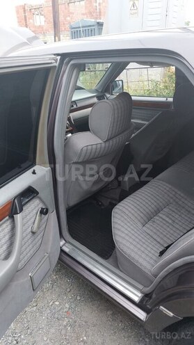Mercedes E 200 1991, 350,000 km - 2.0 л - Oğuz