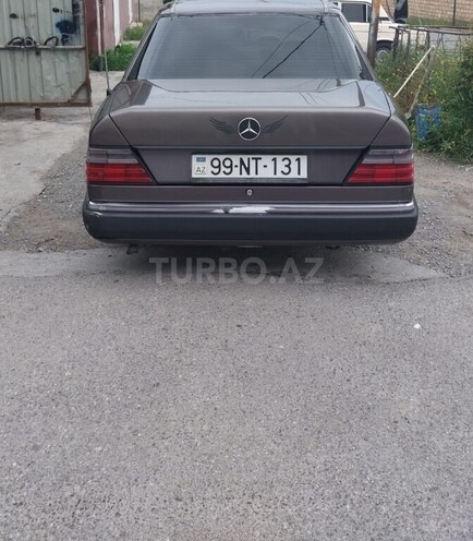 Mercedes E 200 1991, 350,000 km - 2.0 л - Oğuz