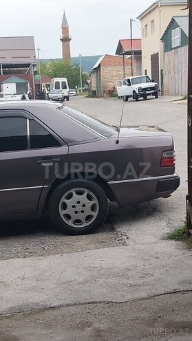 Mercedes E 200 1991, 350,000 km - 2.0 л - Oğuz