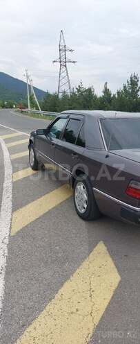Mercedes E 200 1991, 350,000 km - 2.0 л - Oğuz