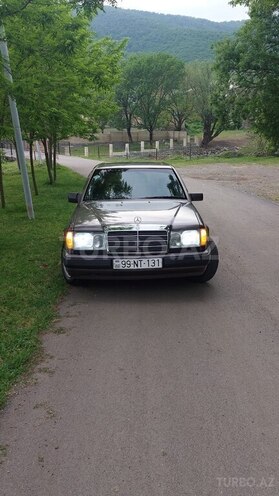 Mercedes E 200 1991, 350,000 km - 2.0 л - Oğuz