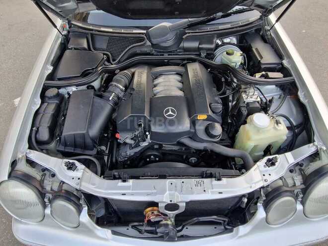 Mercedes E 240 2000, 35,900 km - 2.4 л - Bakı