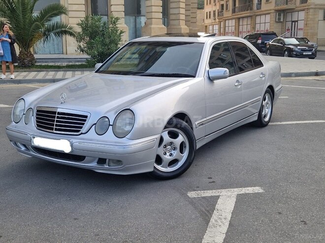 Mercedes E 240 2000, 35,900 km - 2.4 л - Bakı