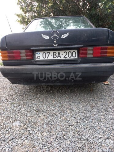 Mercedes 190 1990, 398,785 km - 2.0 l - Yevlax