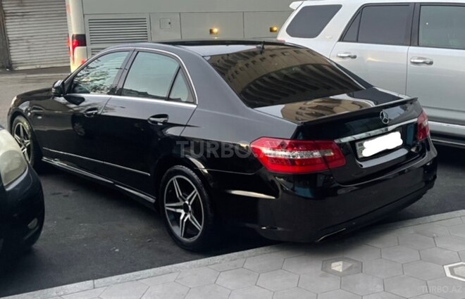 Mercedes E 350 2009, 210,000 km - 3.5 l - Bakı