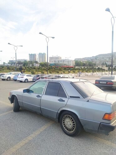 Mercedes 190 1992, 250,000 km - 2.0 l - Bakı