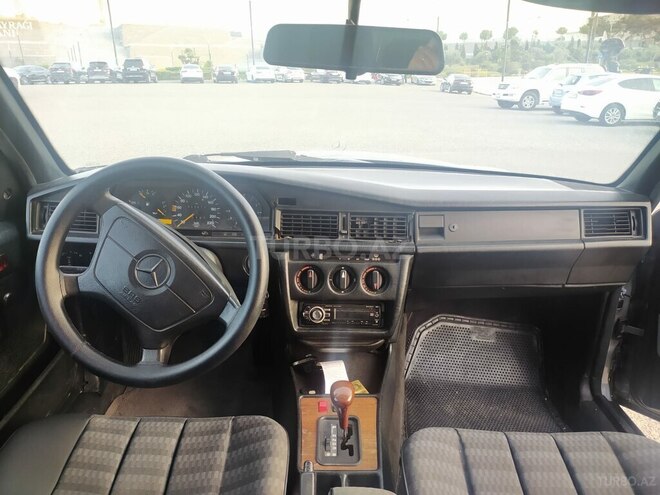 Mercedes 190 1992, 250,000 km - 2.0 l - Bakı