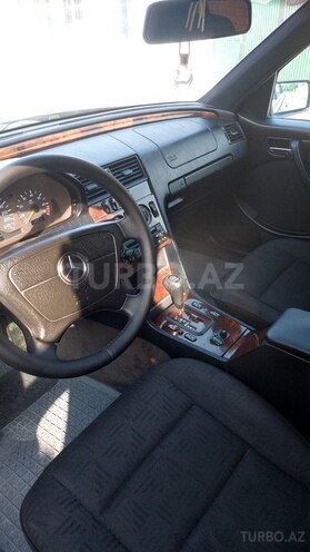 Mercedes C 180 1998, 275,000 km - 1.8 l - Horadiz