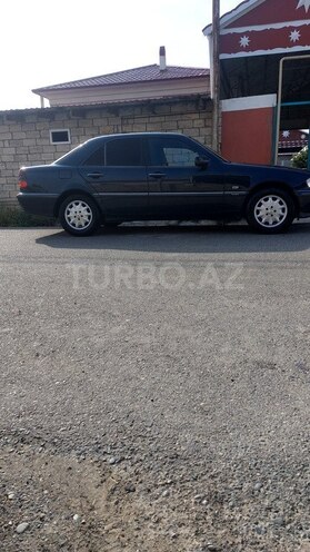 Mercedes C 180 1998, 275,000 km - 1.8 l - Horadiz