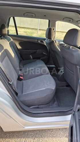 Opel Astra 2010, 200,000 km - 1.3 l - Bakı