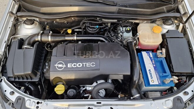 Opel Astra 2010, 200,000 km - 1.3 l - Bakı