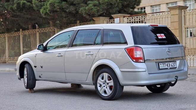 Opel Astra 2010, 200,000 km - 1.3 l - Bakı