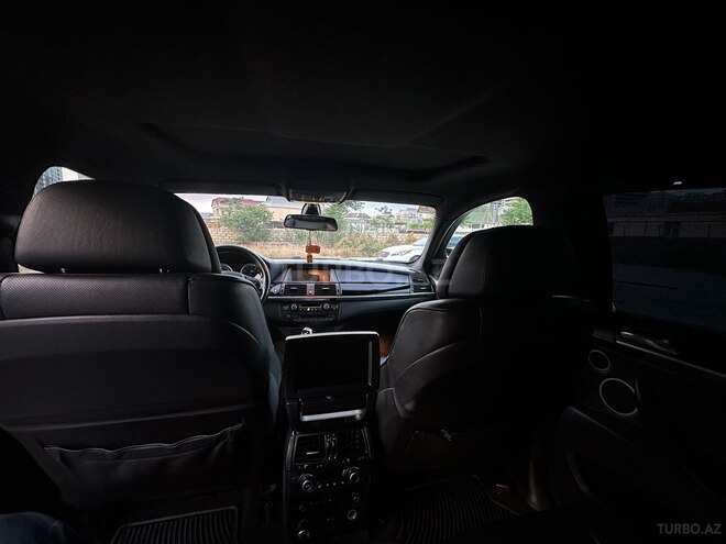 BMW X6 M 2010, 210,000 km - 4.4 l - Bakı