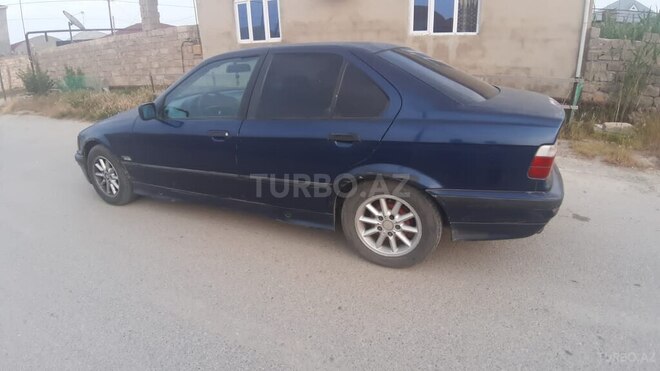 BMW 318 1998, 403,000 km - 1.8 l - Bakı
