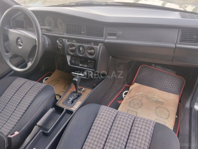 Mercedes 190 1992, 258,500 km - 1.8 l - Bakı