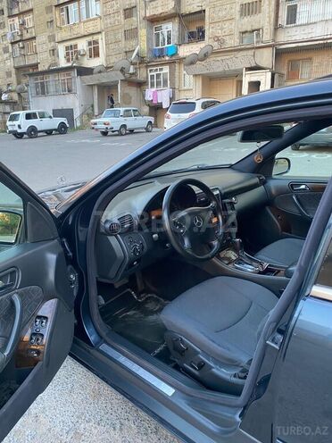Mercedes C 220 2002, 350,000 km - 2.2 l - Bakı