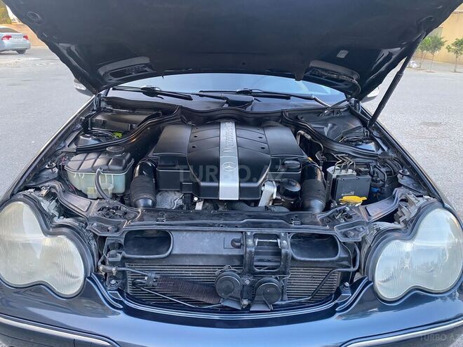 Mercedes C 220 2002, 350,000 km - 2.2 l - Bakı