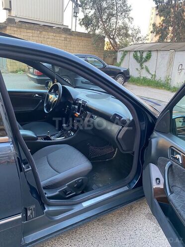 Mercedes C 220 2002, 350,000 km - 2.2 l - Bakı