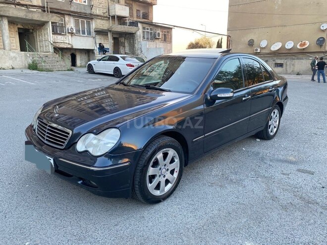 Mercedes C 220 2002, 350,000 km - 2.2 l - Bakı