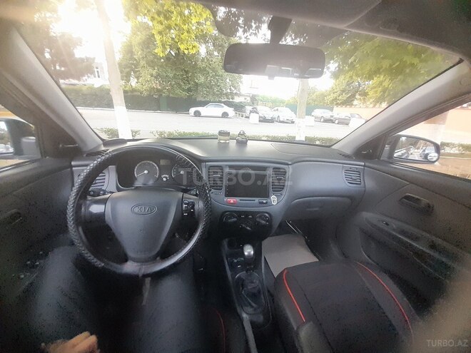 Kia Rio 2009, 177,000 km - 1.4 l - Gəncə